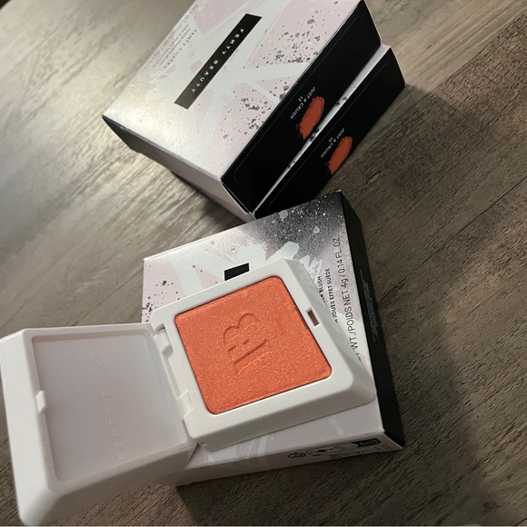 Fenty Beauty Fenty Cheeks Suede Blush Bundle - “Just a Crush” & “Bubbleband$” - Picture 2 of 2